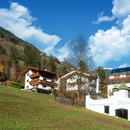 Mayrhofen Near Horbergbahn היפאך