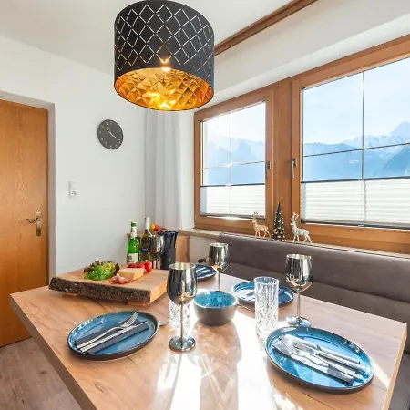 Mayrhofen Near Horbergbahn Appartement *